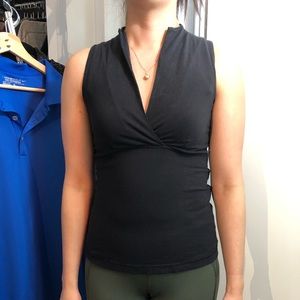 Lululemon deep v black shirt